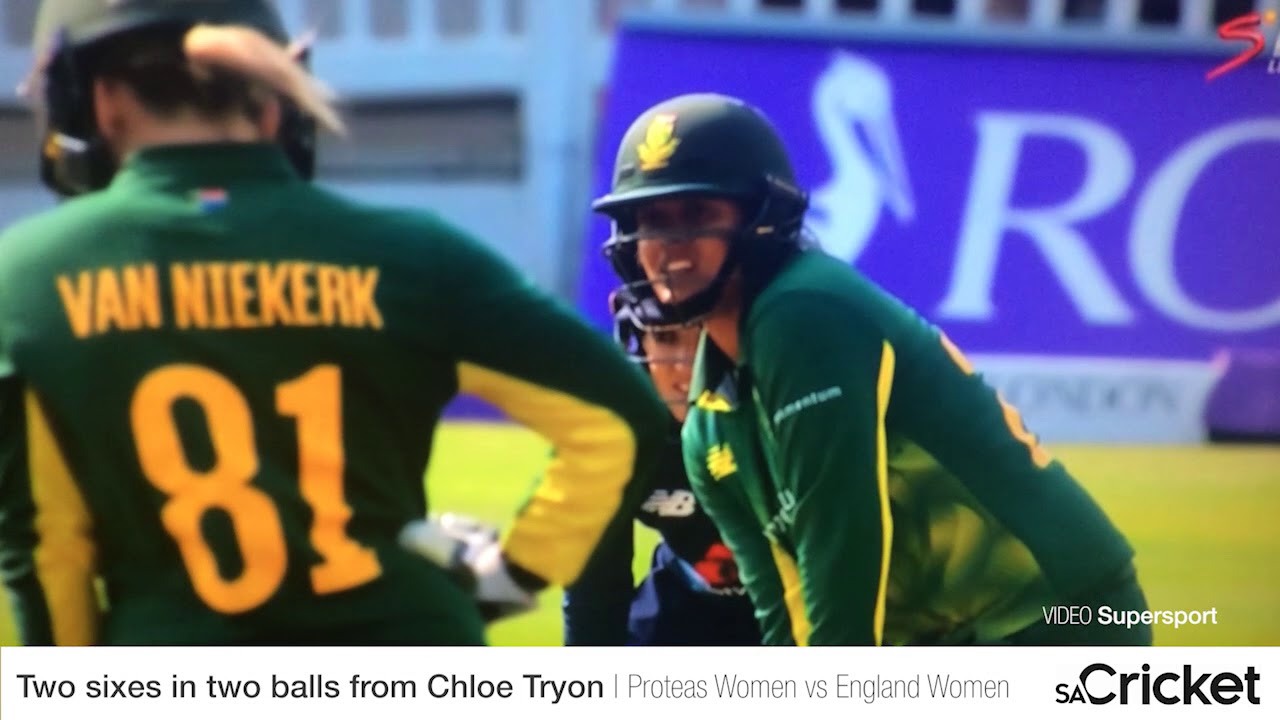 Chloe Tryon Smashes Two Consecutive Sixes Against England π