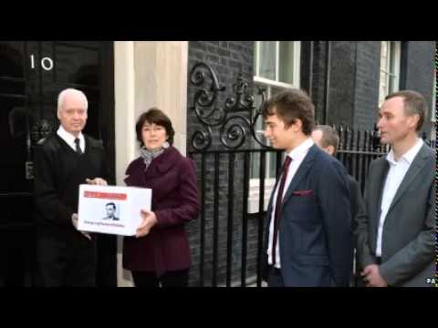 Labour backs 'Turing law' to quash historical gay convictions