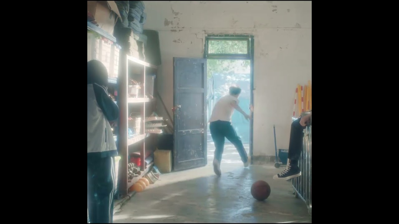 He Alone Can Save Her 💘 | Derailment | YOUKU Shorts