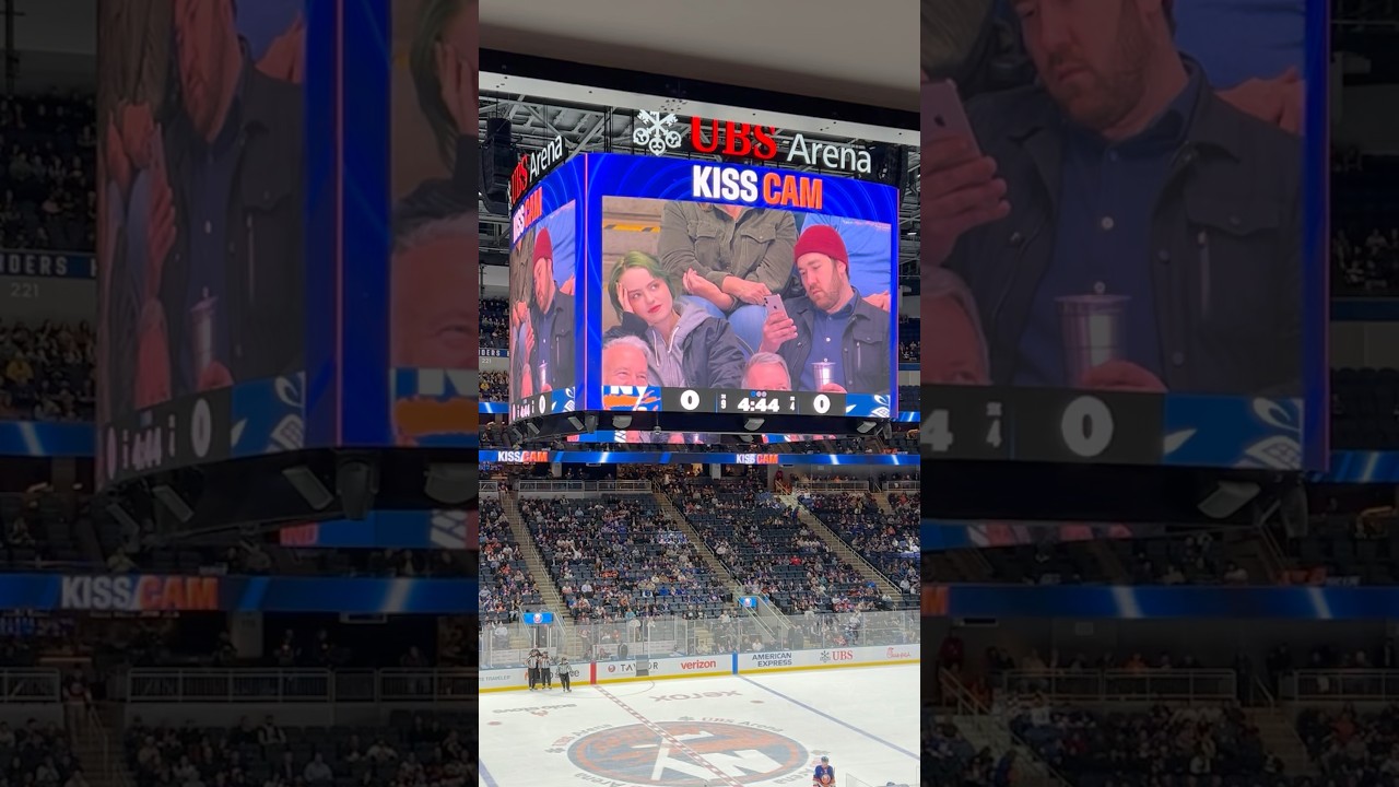 You Won't Believe the Crazy Ending of This Kiss Cam! 😮
