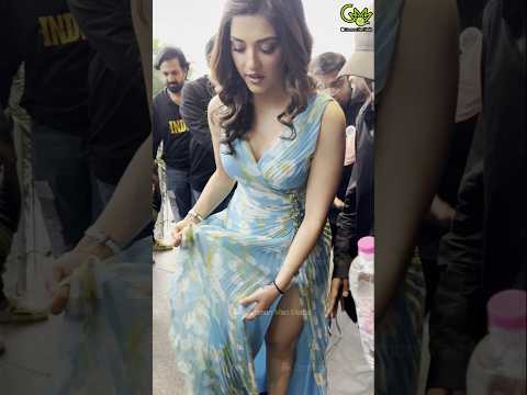 Actress Mehreen Pirzada ❤️ Entry at Indra Movie Event #MehreenPirzada