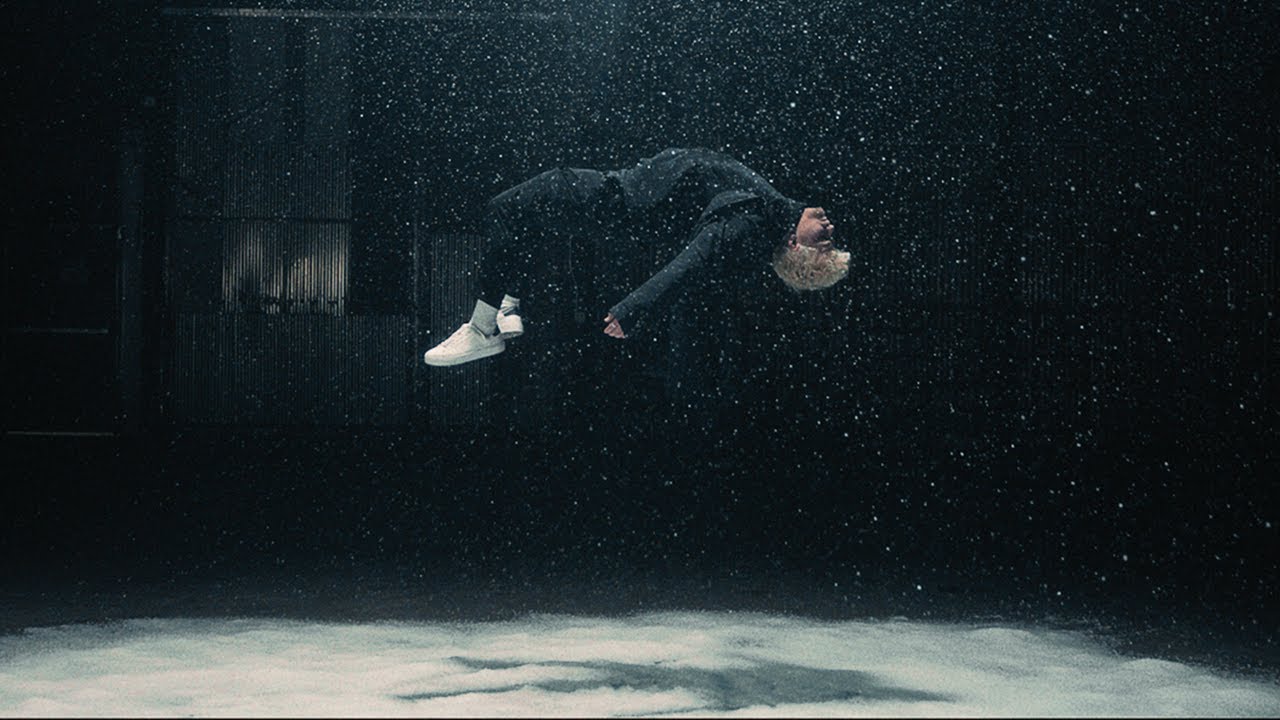 Alex Warren - Chasing Shadows 🎶