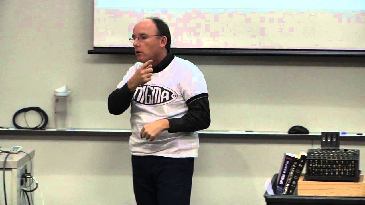 Alan Turing & Enigma: Unlocking the Secrets of WWII Codebreaking 🕵️‍♂️