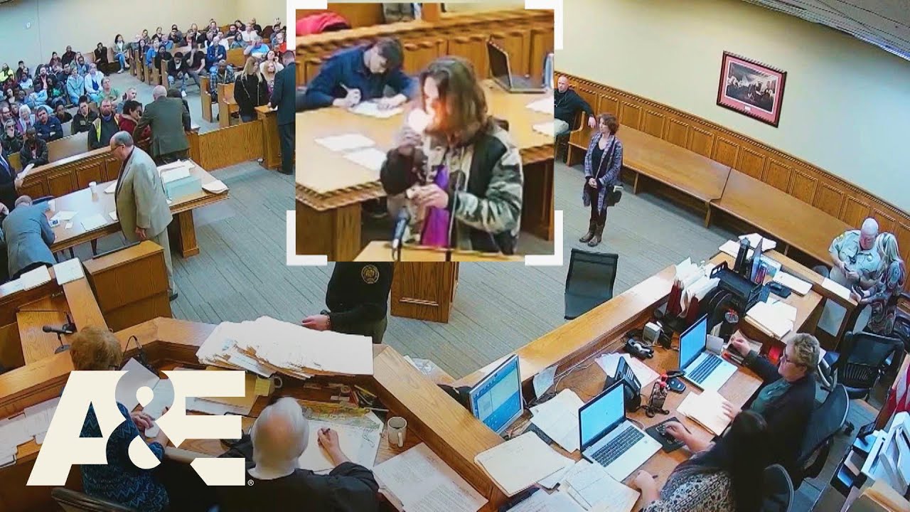 Court Cam: Man Lights Up in Court (S2) | A&E