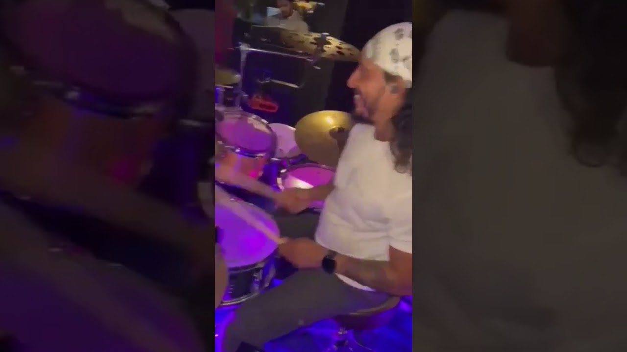 Chinthaka Dewapriya: Dual Drummer in Kingdom Band 🥁