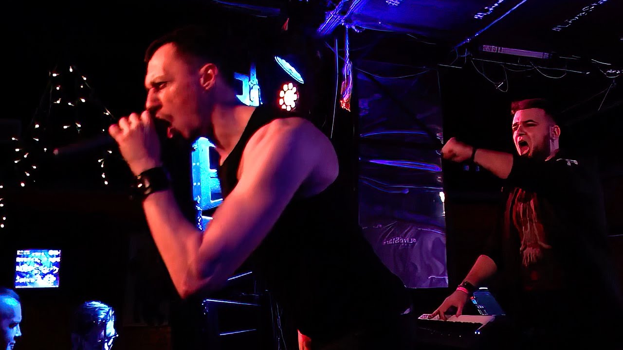 FREAKY MIND - Love Is Gone (Official Live Video) 🎶 | darkTunes Music Group