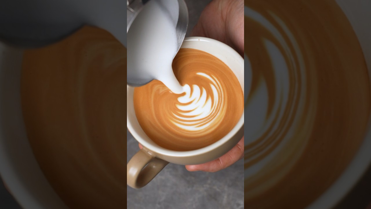 Beginner's Guide to Latte Art ☕