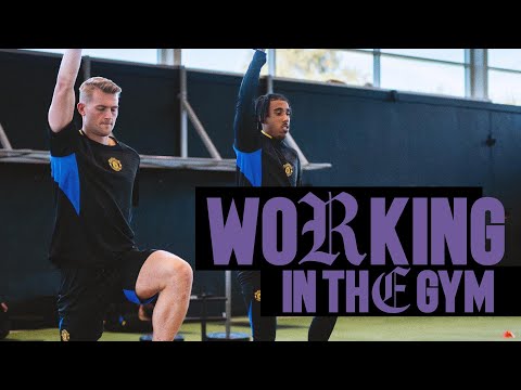 Inside Training: Manchester United's Workout Session ๐ช