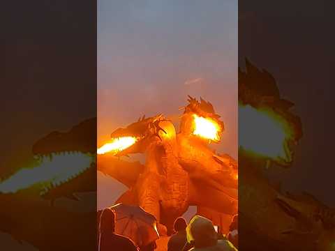 #5утра #искорка #давайсбежим#змей #змейгорыныч #трибогатыря