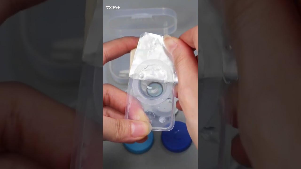 #howto prepare your new contact lenses?