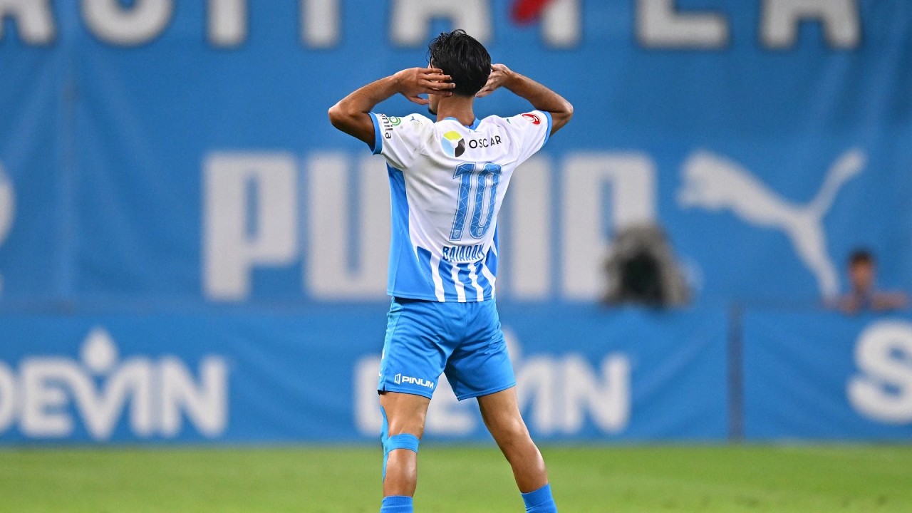 Universitatea Craiova Secures Play-Off Qualification with 3-1 Victory Over Bașakșehir ⚽