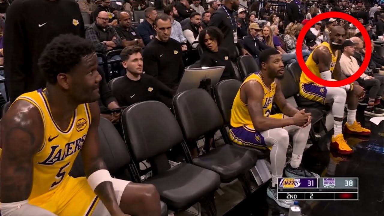 LeBron Stares Down Deandre Ayton After Zero Effort 😬
