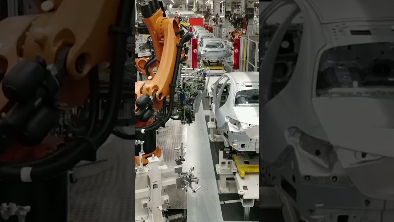 Mercedes Car Factory: Next-Level Tech π