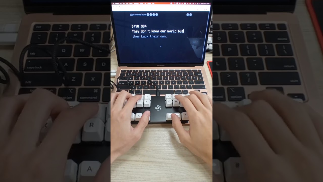 Mastering the Art of Stenography on a Mechanical Keyboard ✨