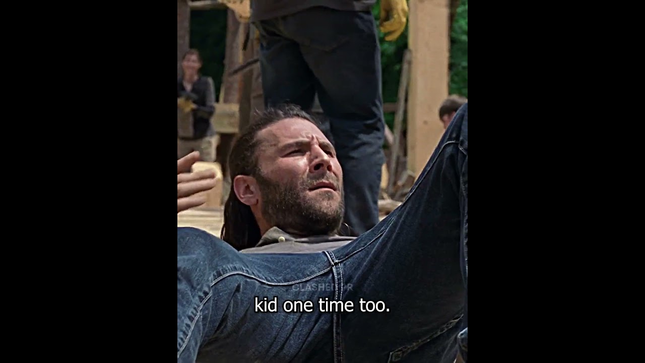 Justin & Daryl Clash on the Bridge | TWD S9.E2