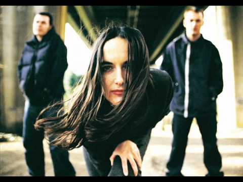 Kosheen - Recovery (Live Version) 🎶