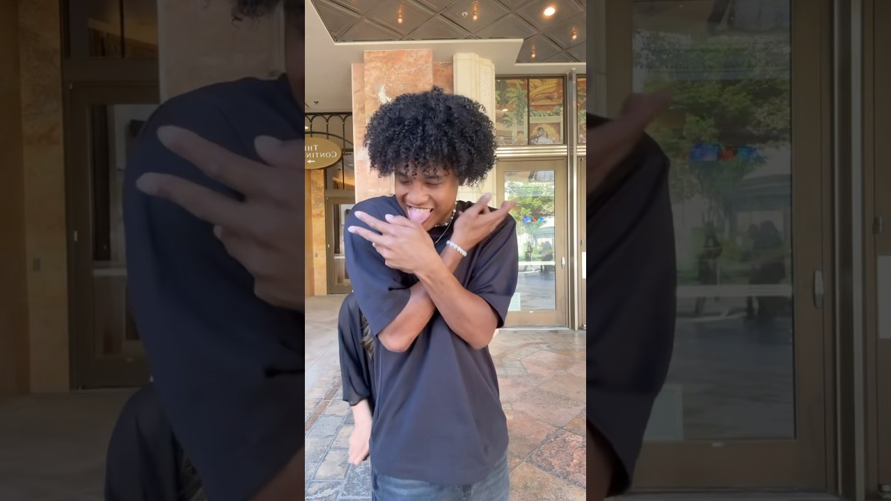 Ruby Chan's Amazing Dance Moves! πΊπ½ #Shorts