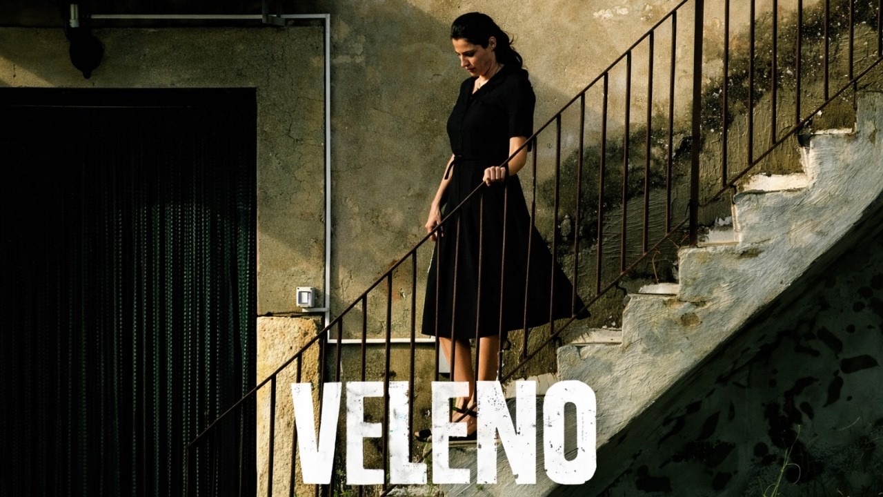 Veleno: La lotta contro la camorra nella Terra dei Fuochi | Film Completo con Luisa Ranieri