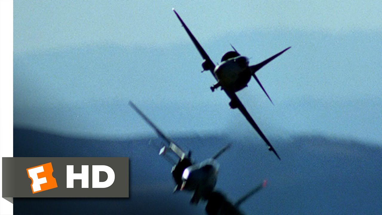 Top Gun (1986) - Maverick Battles Viper ✈️