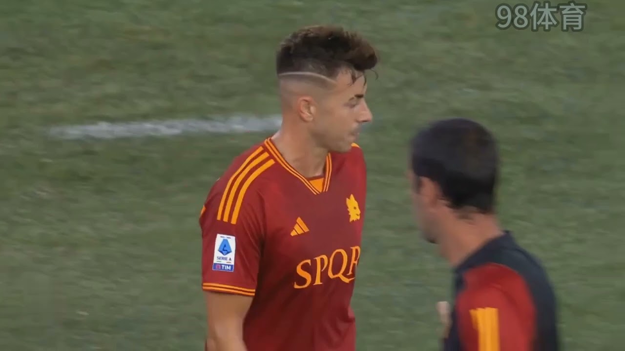 意甲焦点战：AC米兰3连胜，2-1逆转罗马🔥