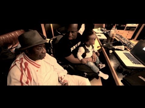 Youssoupha - Les Disques de Mon Père (Official Clip) 🎶