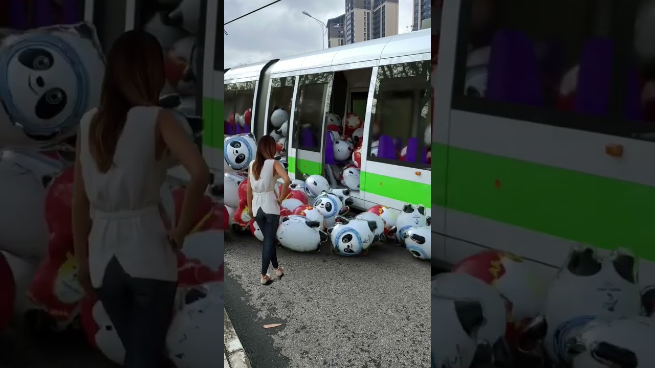 Successfully Navigated the 3D Effects Train 🚆