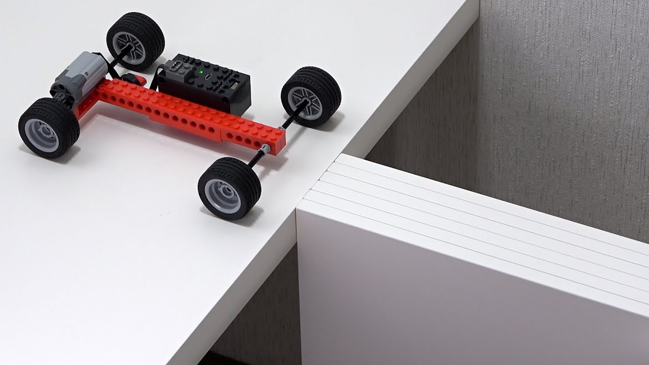 Can Your Lego Car Cross the Narrowest Bridges? 🏎️ Test and Improve!