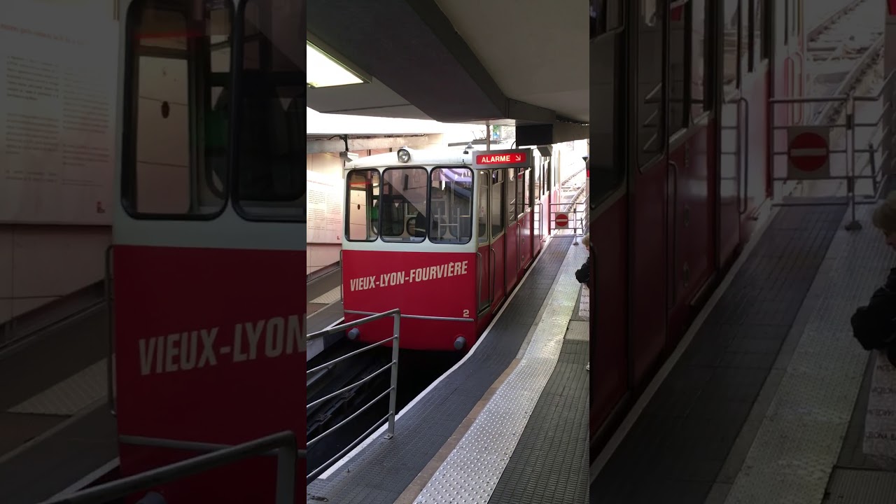 Funiculaire Vieux-Lyon vers la Basilique 🏰