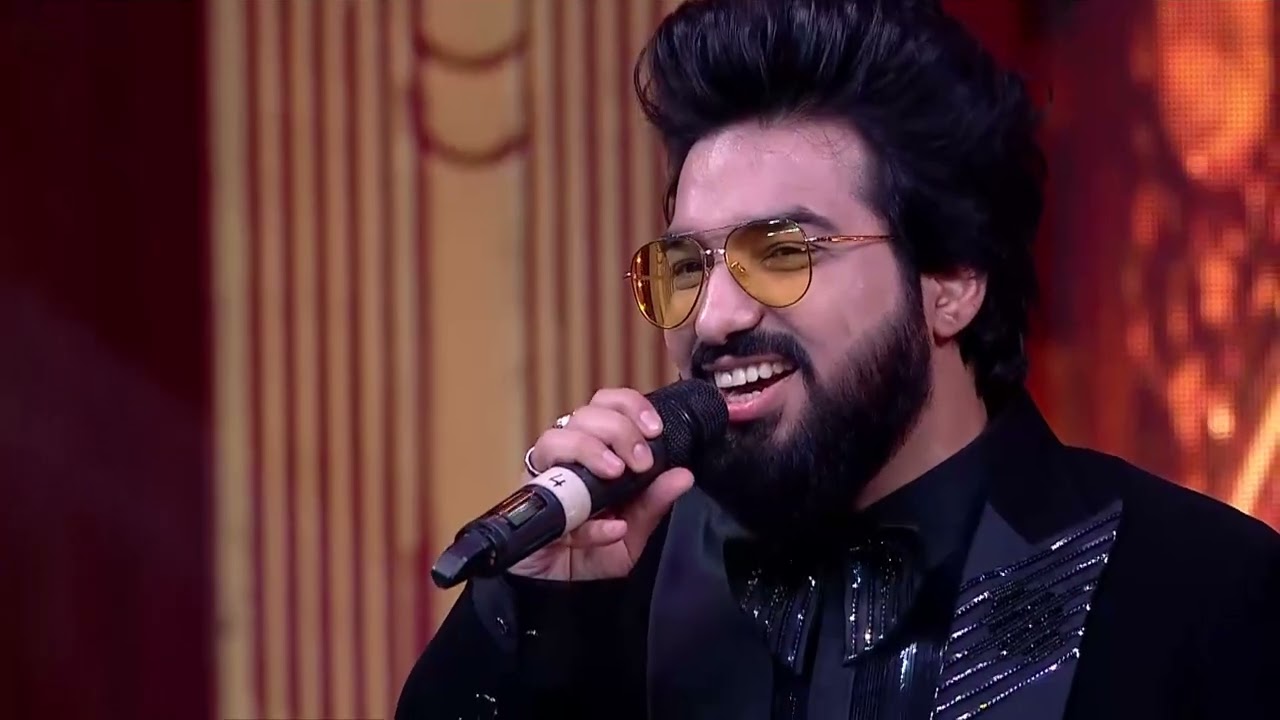 Sachet Parampara Unplugs 'Maiyya Mainu' at Dadasaheb Phalke Awards 🎶