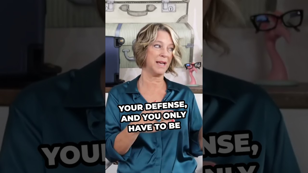 Travel Safety: Tips to Avoid Pickpockets 🧳