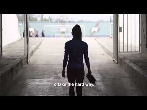 Queen's: I know what I drink (Ivet Lalova)