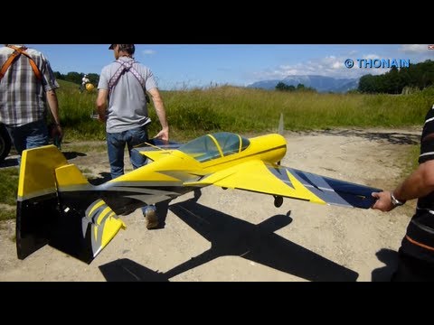 SUKHOI RC AEROMODELISME ACCRO - montagny les lanches - avion radio commande