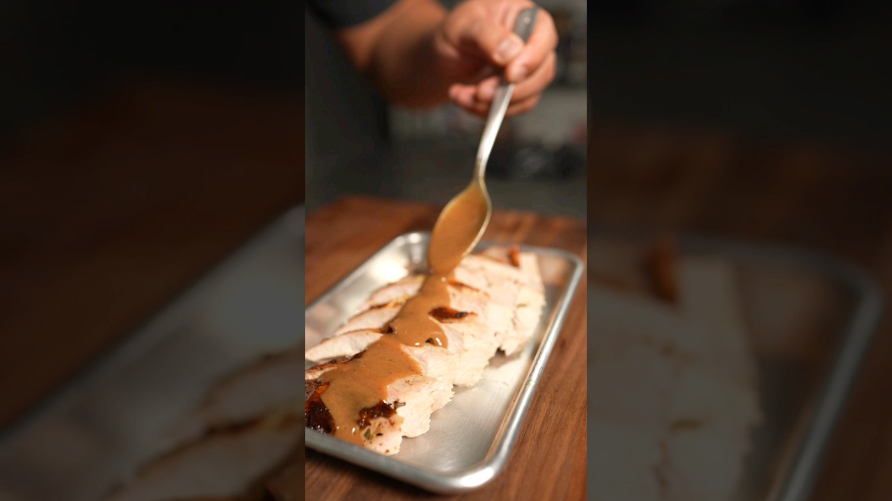 Perfect Gravy for Your Turkey 🦃