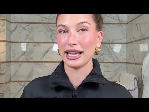 Hailey Bieber Is All In on '90s Grunge Makeup