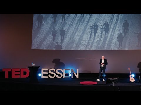 Human Generosity & Street Music: Insights from Study 🎶