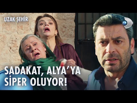 Sadakat Albora, Alya'ya siper oldu! | Uzak Şehir 36. Bölüm @kanald