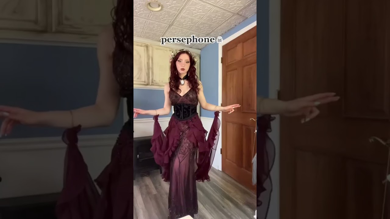 Greek Mythology-Inspired Looks β¨