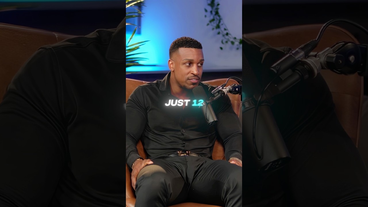 100 Ashton Halls vs 1 Gorilla 🦍