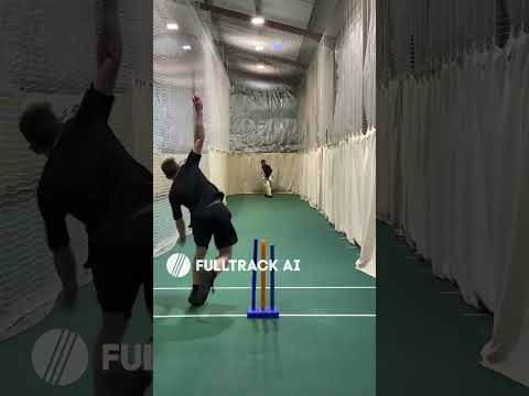 1v1 Winter Cricket Net with Fulltrack AI