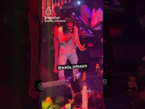 Soirée Wally B. Seck au vogue #wallybseck #wallyballagoseck #dance #mbalakh #shorts #senegal