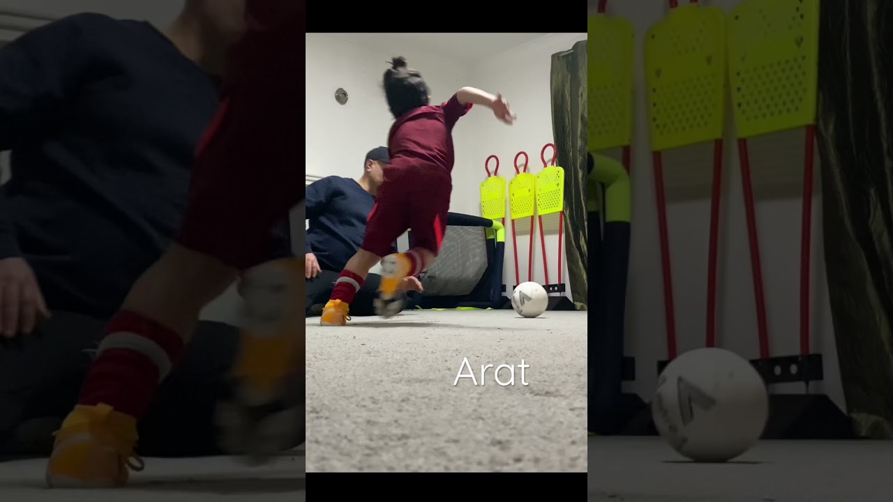 Daily Training with Liverpool's Arat Hosseini ⚽