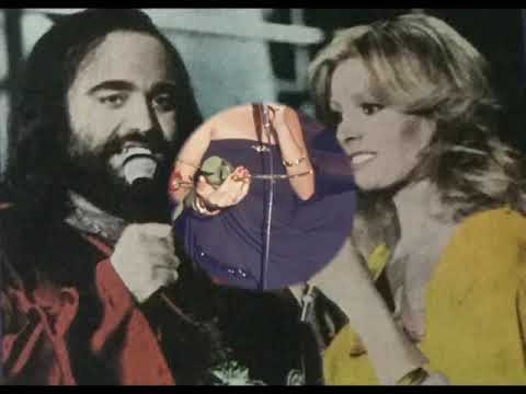 AJDA PEKKAN- Bir Gese Sahndene      - Turkish version of Mourir sur scene