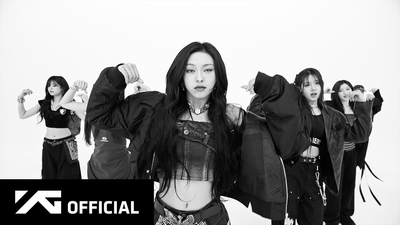 BABYMONSTER Performs 'Clik Clak' πΆ