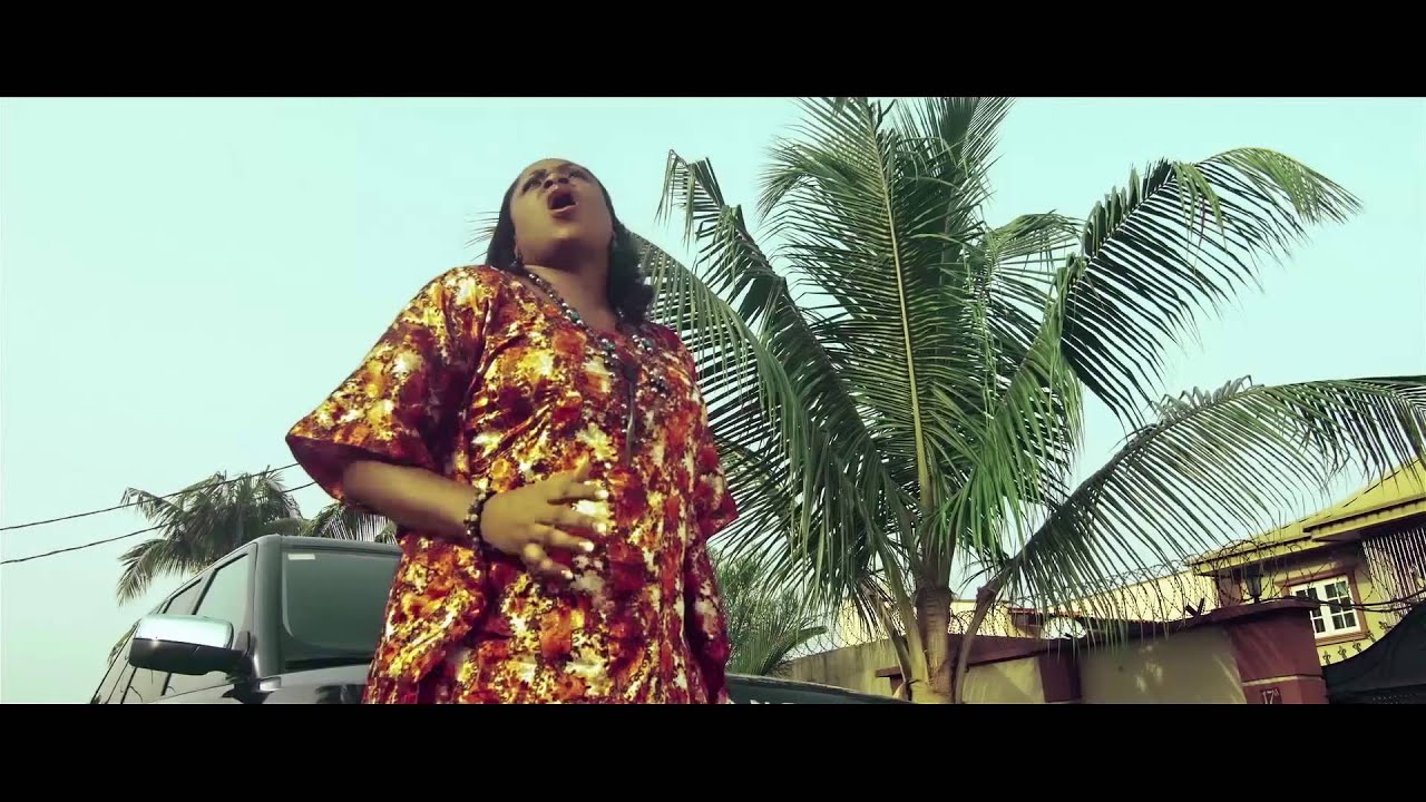 Sinach - I Know Who I Am (Official Music Video) πΆ