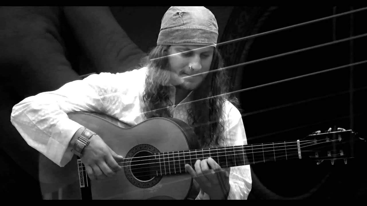 Bheegi Bheegi by Hamsika Iyer ๐ง๏ธ | Nostalgic Monsoon Melody