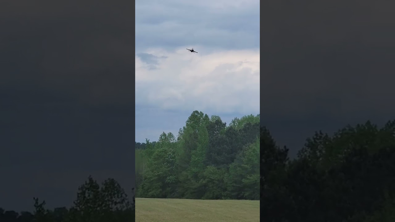 Discover the Top RC Jet of 2023: E-flite F-16 Thunderbird 80mm ✈️