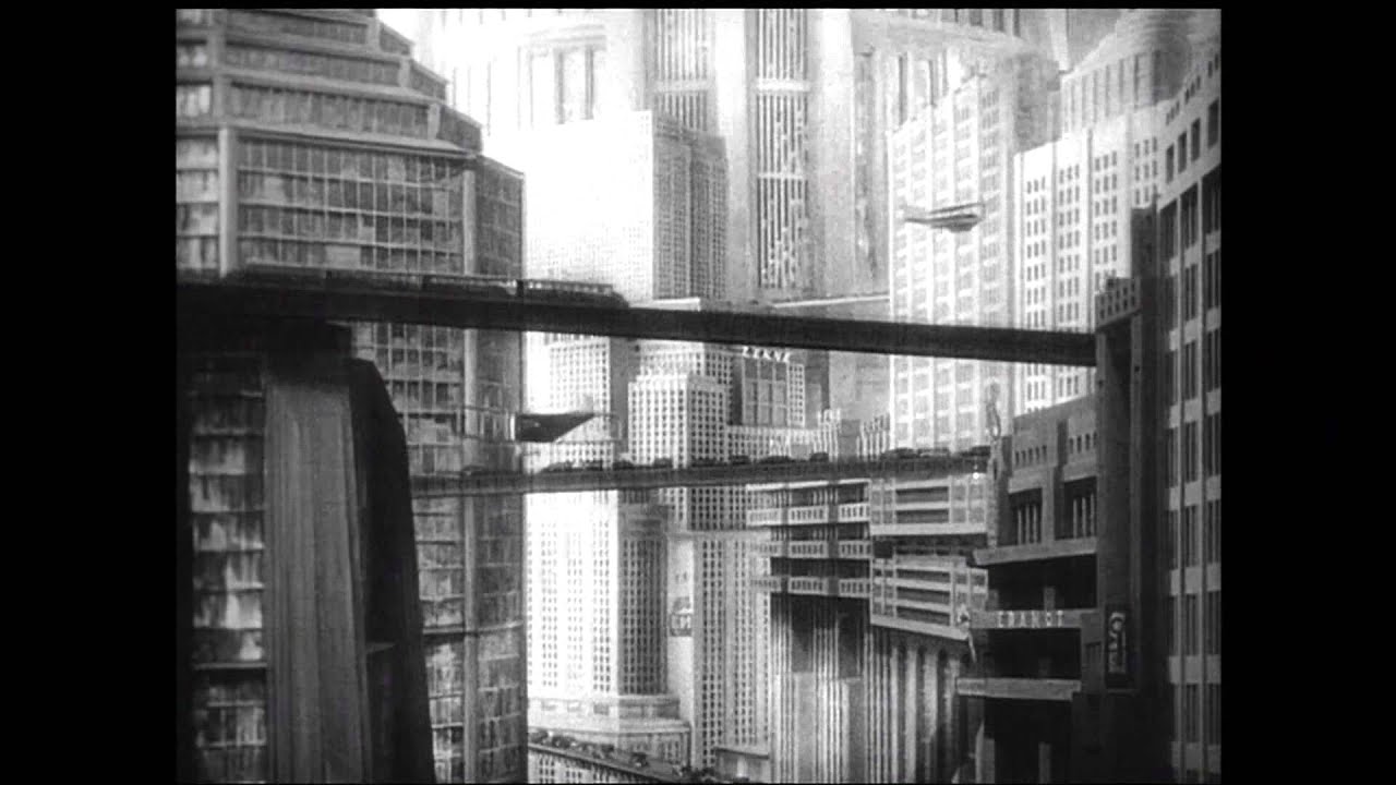 Metropolis (1927) - Iconic Cityscape Scene 🏙️