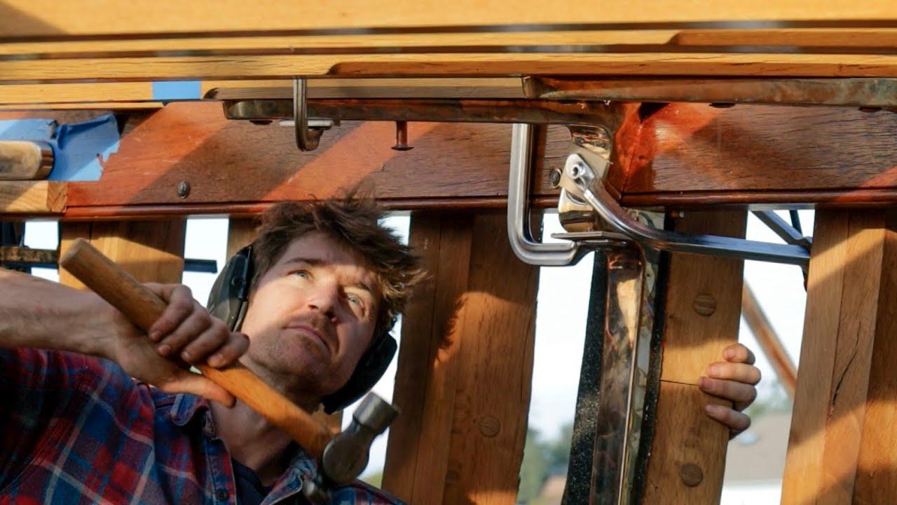 Knees & Breasthooks Installed | TALLY HO EP84 ⚓