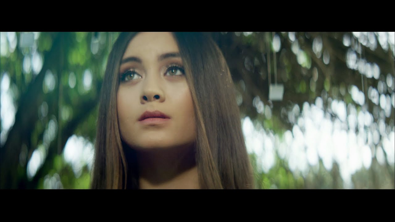 Jasmine Thompson – Adore 🎶 Official Music Video & Pre-Save Her Next Single!