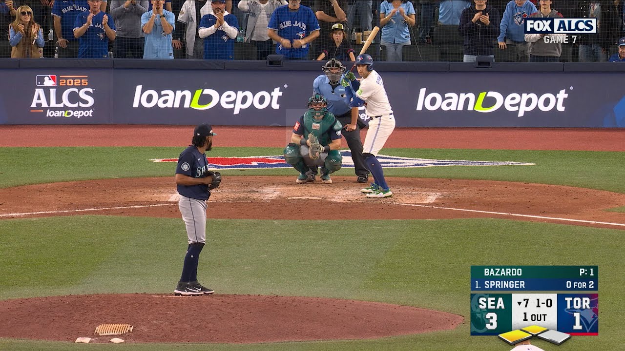 George Springer Clutches a Game-Changing 3-Run Homer in ALCS Game 7 🚨